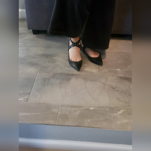 VALENTINO GARAVANI flats with cute strap sz 40 - Picture 8 of 11